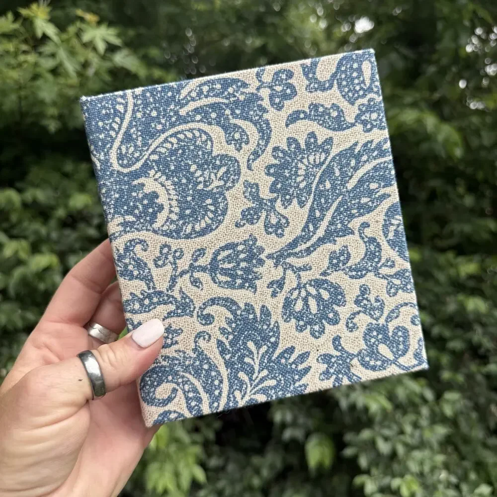 Vintage Hallmark Blue White Damask Paisley Victorian Design Address Book UNUSED